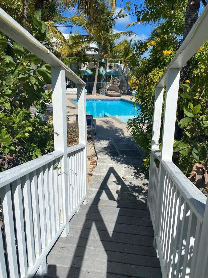 Grace Bay Place Exterior photo