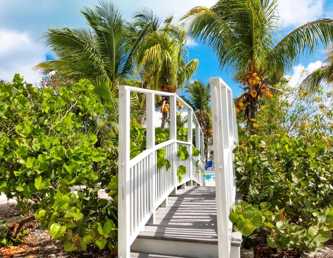 Grace Bay Place Exterior photo